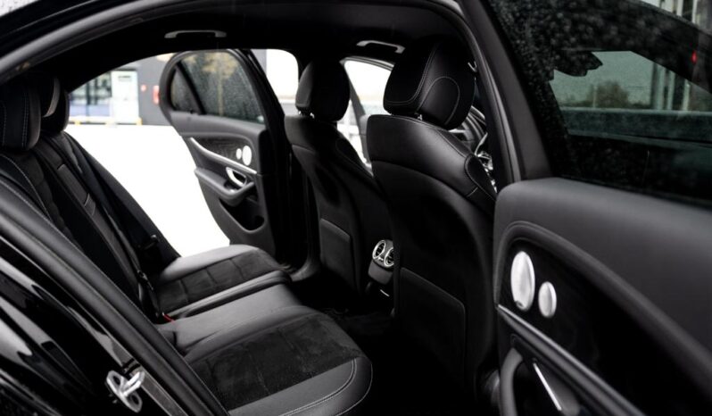 
								Mercedes e300 DE full									