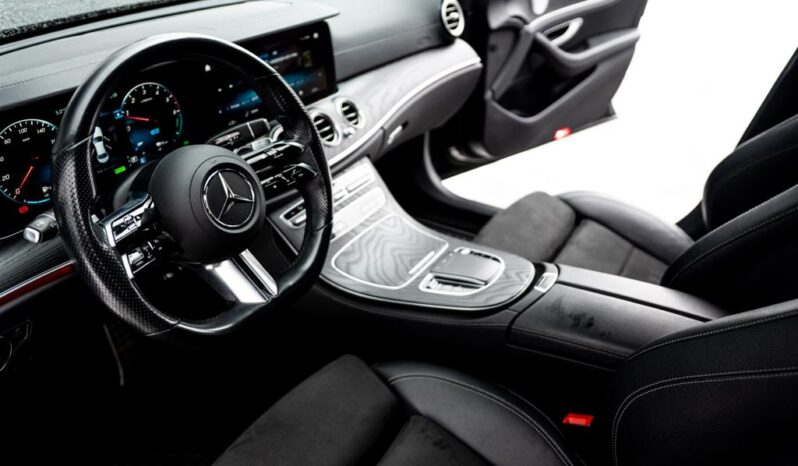 
								Mercedes e300 DE full									