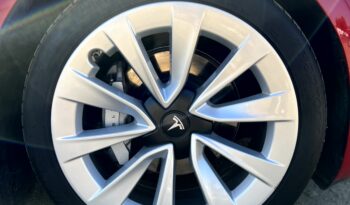 
										Tesla model 3 Long Range full									