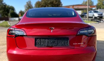 
										Tesla model 3 Long Range full									