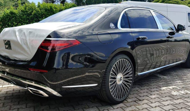 
								Mercedes MAYBACH S580 full									
