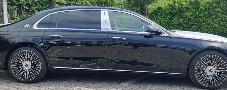 
								Mercedes MAYBACH S580 full									