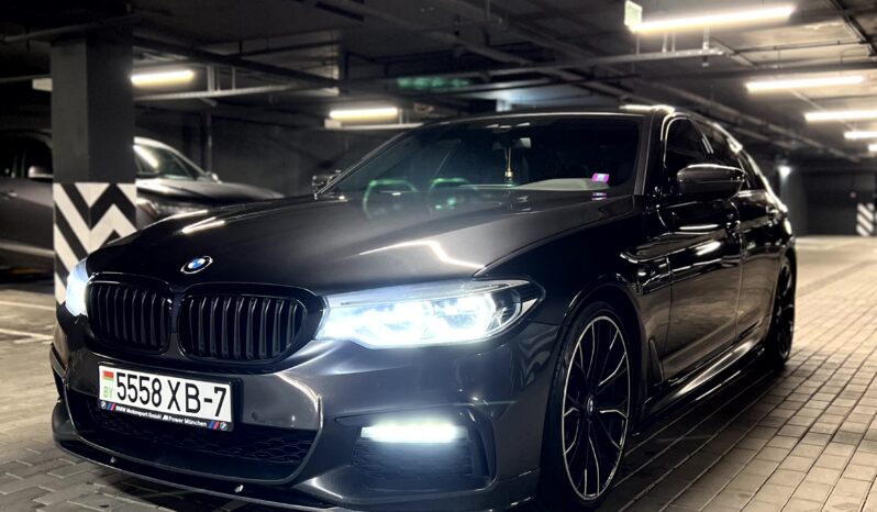 
								BMW 520 i full									