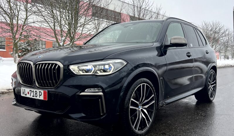 
								BMW X5 M50D full									