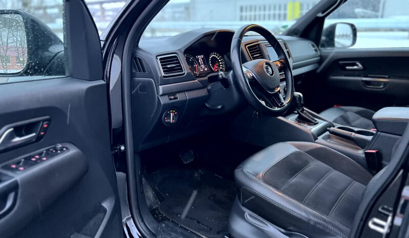 
								Volkswagen Amarok full									