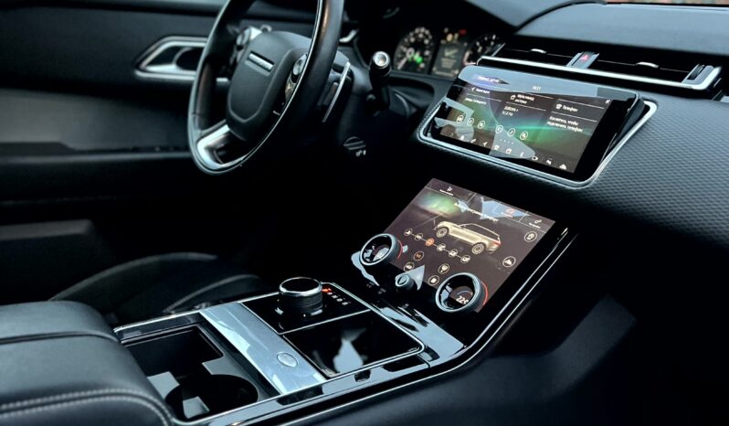 
								Landr Rover Range Roxer Velar full									