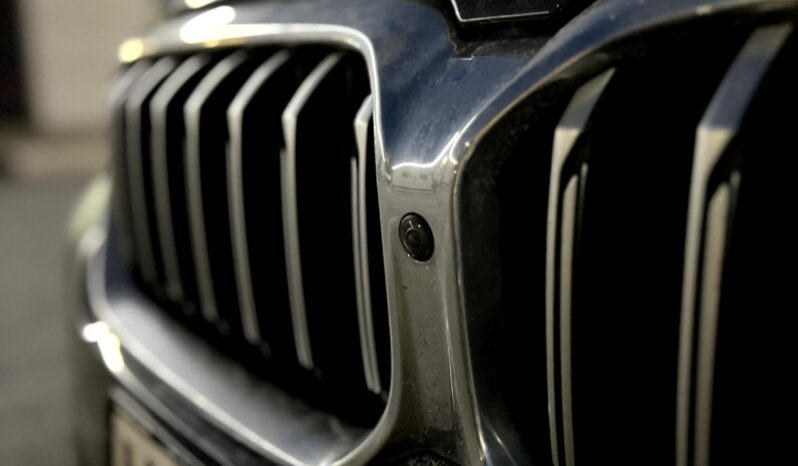 
								BMW 530d full									