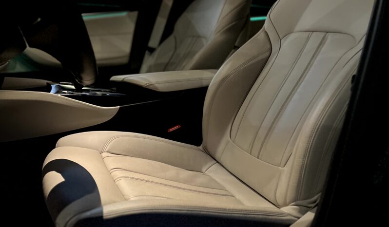 
								BMW 530d full									