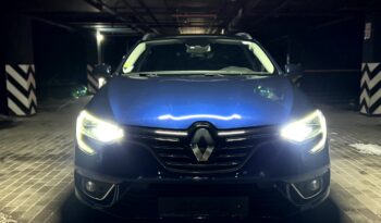 
										Renault Megane Bose full									