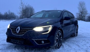 
										Renault Megane Bose full									