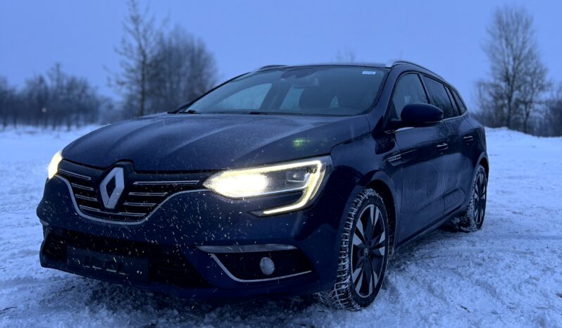 
								Renault Megane Bose full									