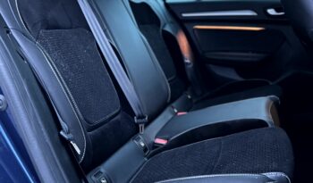 
										Renault Megane Bose full									