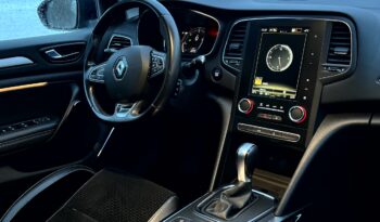 
										Renault Megane Bose full									