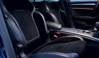 
										Renault Megane Bose full									