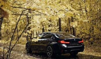 
										BMW M5 full									