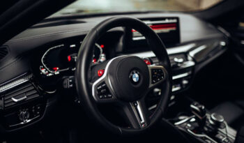 
										BMW M5 full									