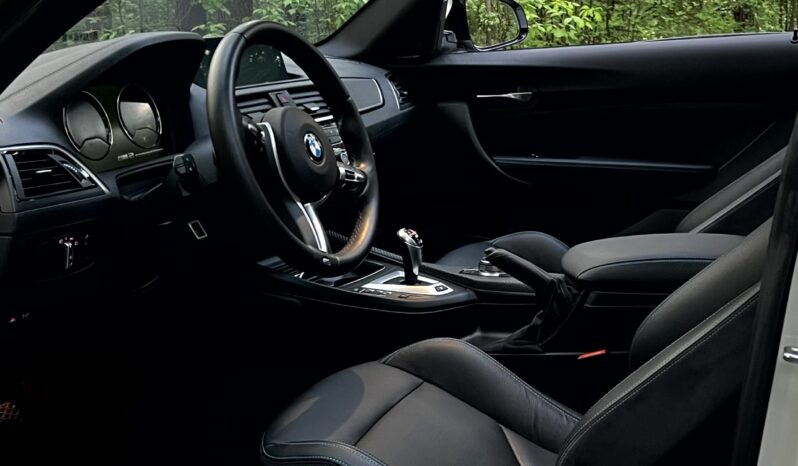 
								BMW M2 Competition full									