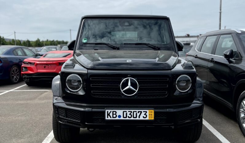 
								Mercedes-Benz G 400 D full									