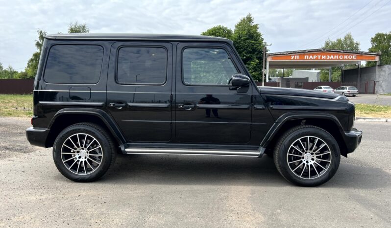 
								Mercedes-Benz G 400 D full									