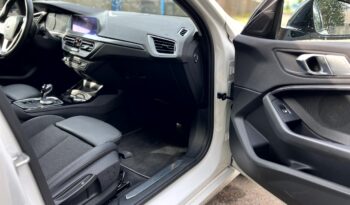 
										BMW 118 i full									