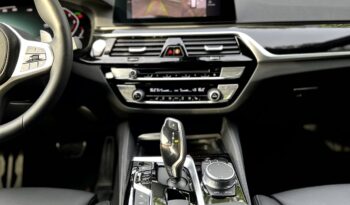 
										BMW 530d full									