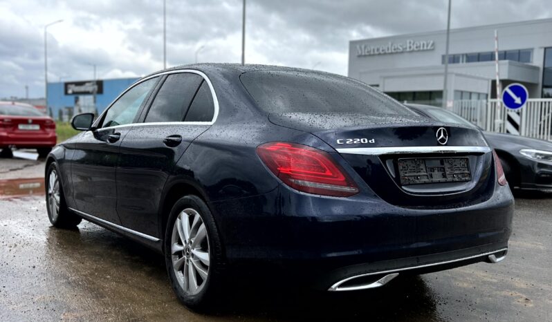 
								Mercedes-Benz С220 full									