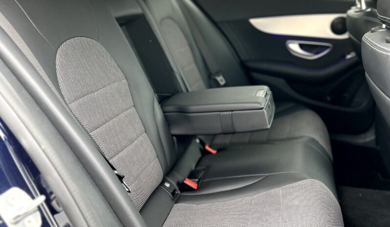 
								Mercedes-Benz С220 full									