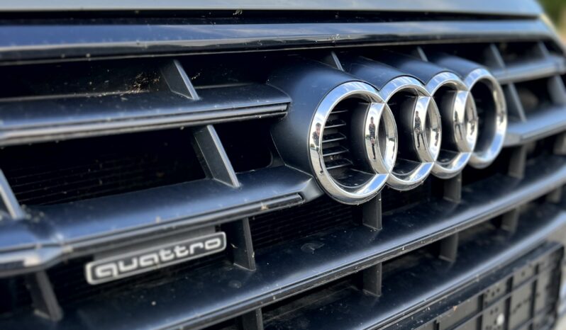 
								Audi Q5 full									