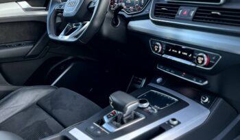 
										Audi Q5 full									