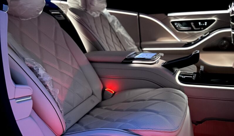 
								Mercedes MAYBACH S580 full									