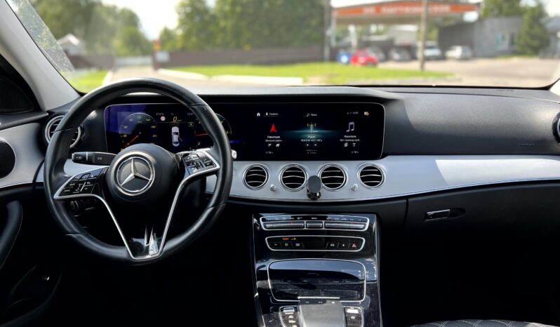 
								Mercedes e220D full									