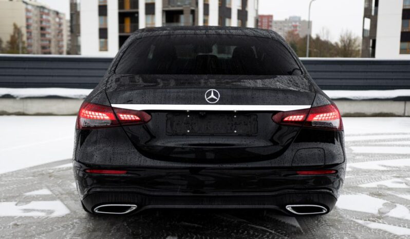 
								Mercedes e300 DE full									