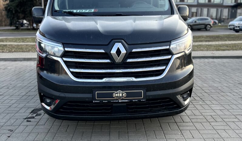 
								Renault Trafic full									