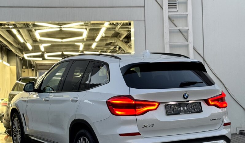 
								BMW X3 xDrive 20d full									