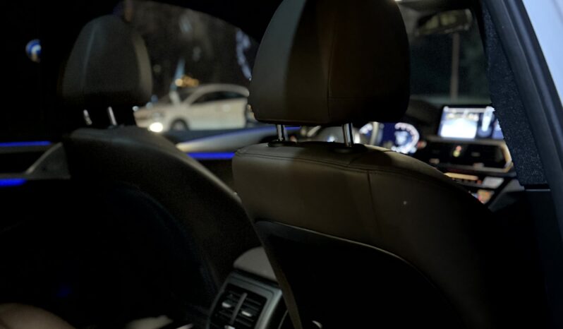 
								BMW X3 xDrive 20d full									