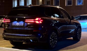
										BMW X5 xDrive 30D full									