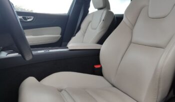 
										Volvo XC-60 Inscription full									