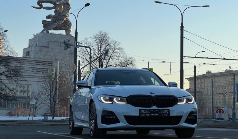 
								BMW 330 d full									