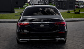 
										Mercedes-Benz S-Класс full									