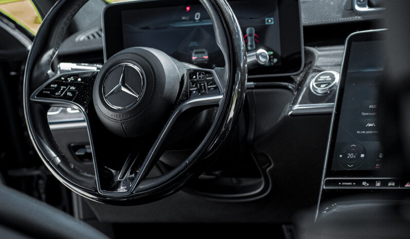 
								Mercedes-Benz S-Класс full									