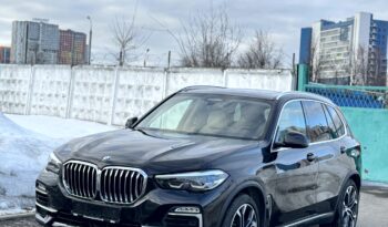 
										BMW X5 xDrive 30D full									