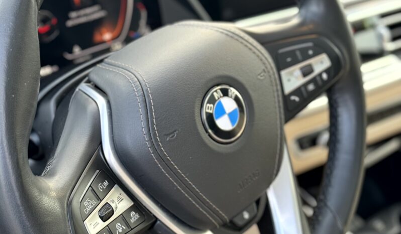 
								BMW X5 xDrive 30D full									