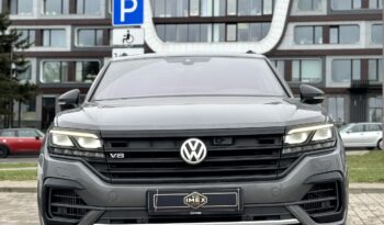 
										Volkaswagen Touareq R-Line V8 full									