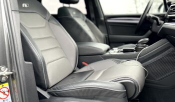 
										Volkaswagen Touareq R-Line V8 full									
