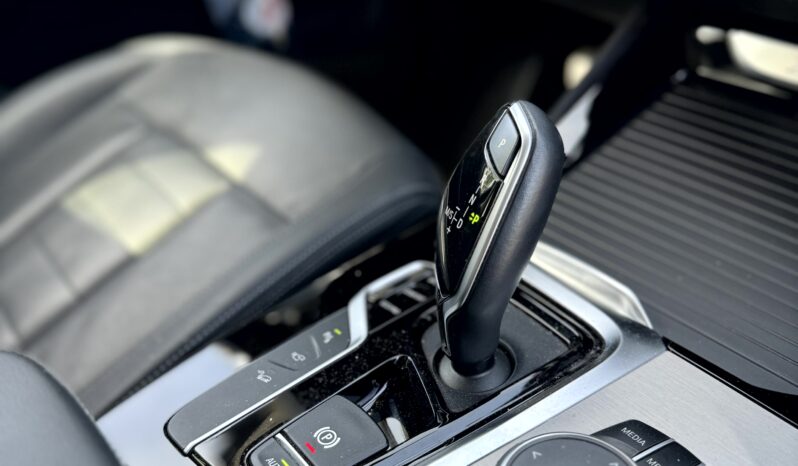 
								BMW X3 XDrive 20D full									