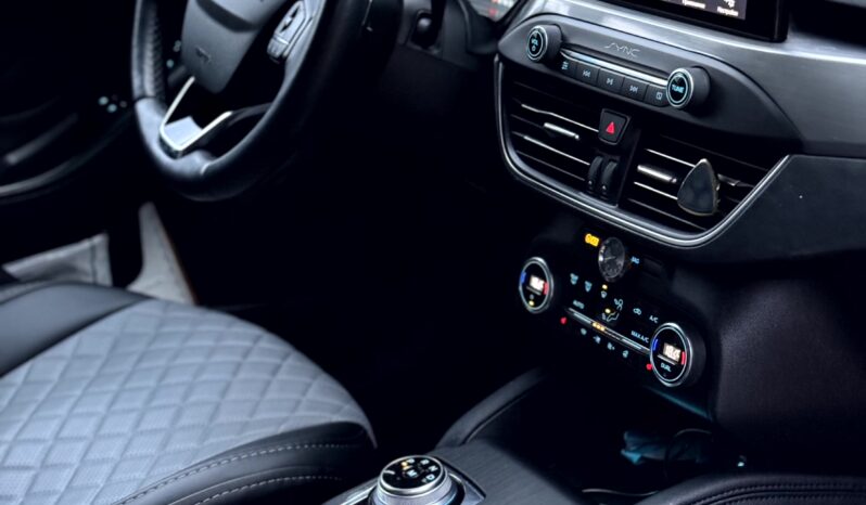 
								Ford Focus full									