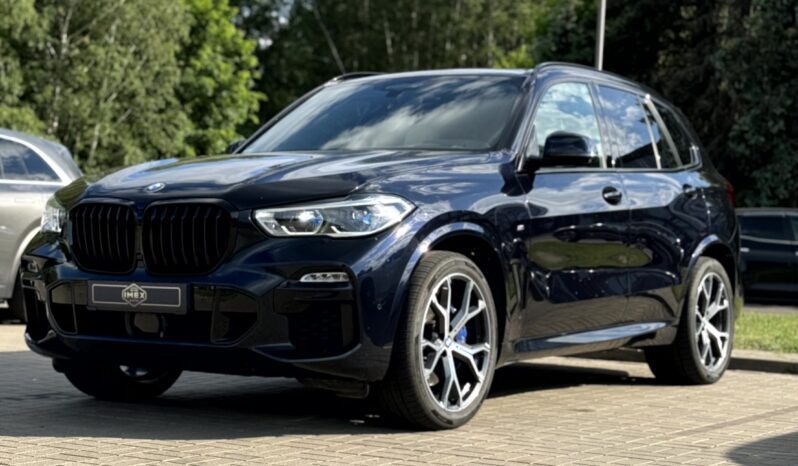 
								BMW X5 xDrive 30D full									