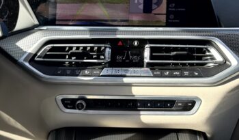 
										BMW X5 xDrive 30D full									