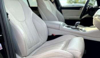 
										BMW X5 xDrive 30D full									