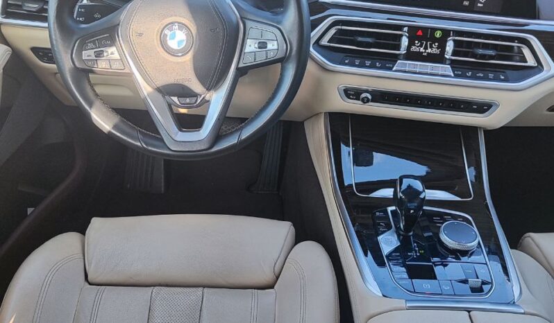 
								BMW X5 xDrive 30D full									